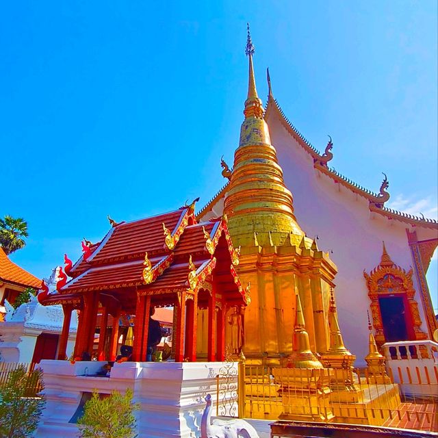 วัดประตูป่า เมืองลำพูน