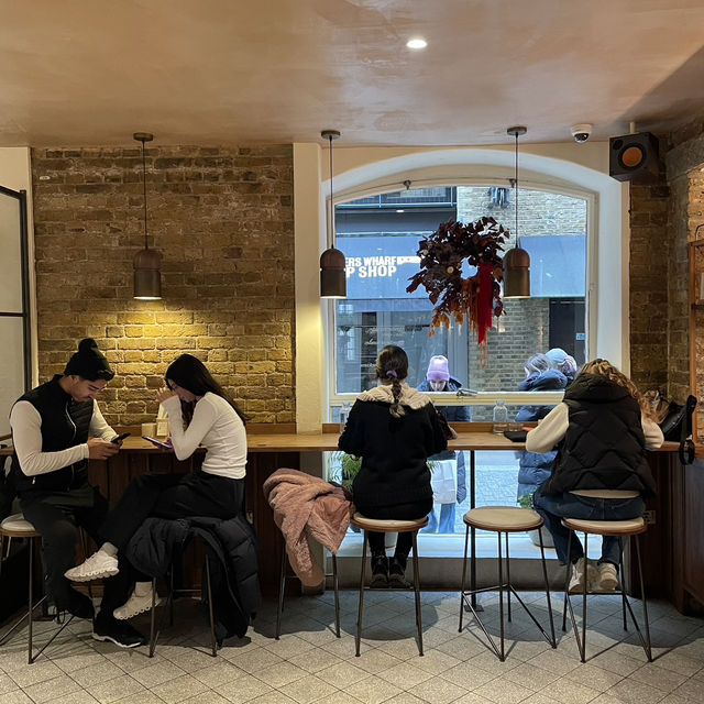 【ロンドン】タワーブリッジ近くにあるおしゃれなカフェ🇬🇧☕️
