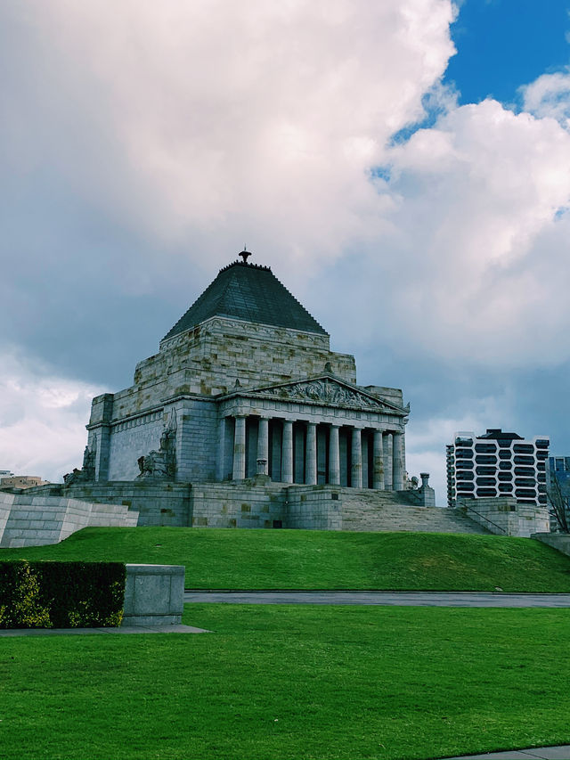 Shrine of Remembrance: A Timeless Tribute in Melbourne