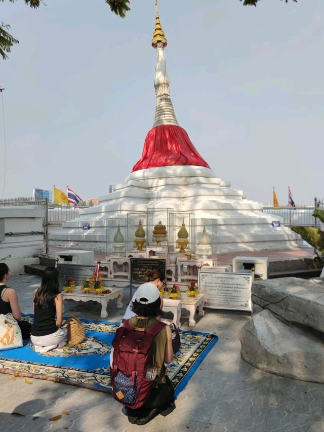 Wat Poramai Yikawat วัดปรมัยยิกาวาส นนทบุรี