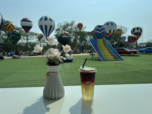 Balloon Cafe’