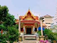 泰國曼谷市中心湄南河畔著名古跡皇家寺廟：Wat ChakkrawatRachawat Woramahawihan，適合打卡拍照📸冥想 