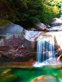 Jewel of Huangshan: Emerald Valley