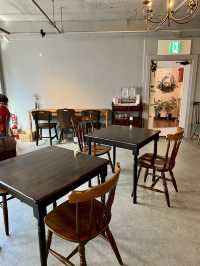 COFFEE & BAKE achoo！: A Cozy Café in Asagaya with a Delicious Matcha Cheesecake