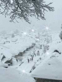 大內宿被雪覆蓋的太美