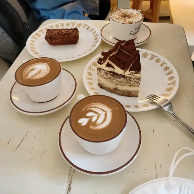 A nice place for desserts 