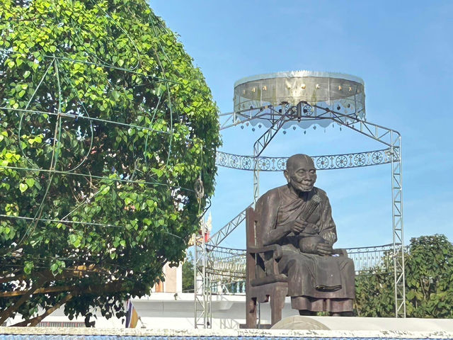 วัดธาตุน้อย พ่อท่านคล้ายวาจาสิทธิ์ วัดธาตุน้อย