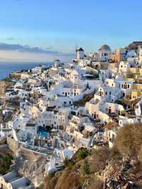Spring Trip to Santorini: Exploring Oia💐