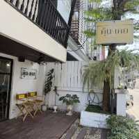ร้านอาหารใต้ KHUN•KEOI มาลอง 