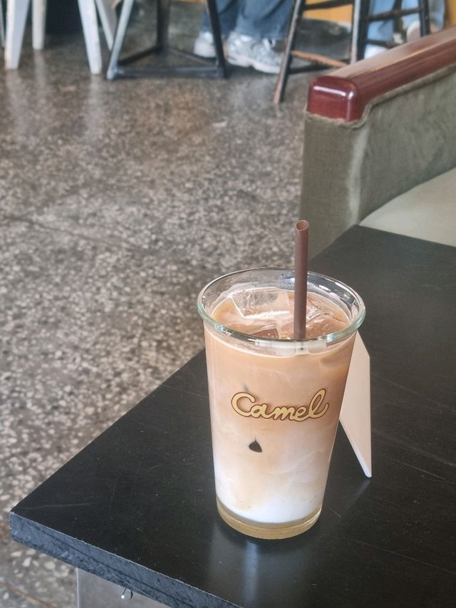 새로오픈한 카멜커피서촌점