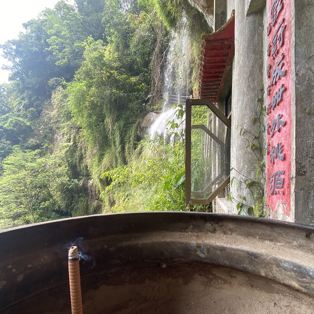 輕健行推薦｜銀河洞越嶺步道