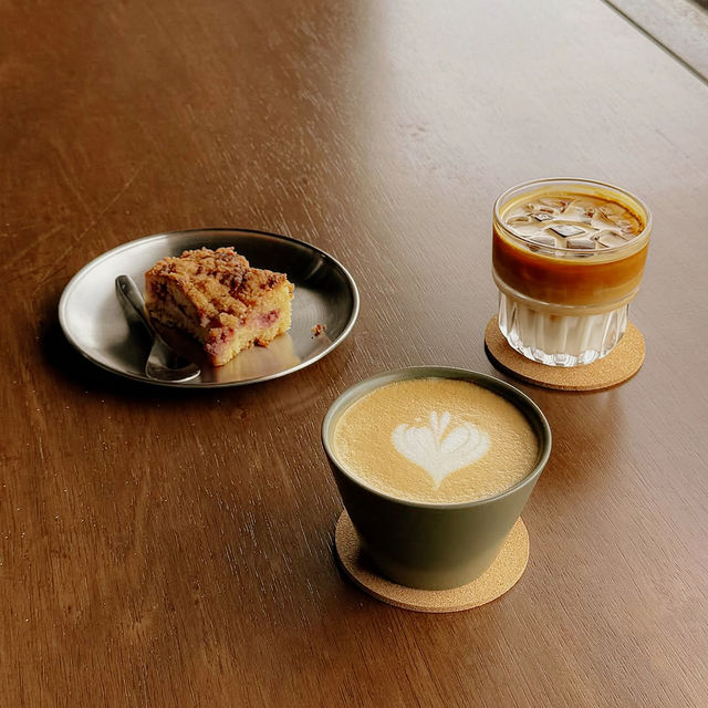 Creative Chaos at Bad Artist Coffee Co