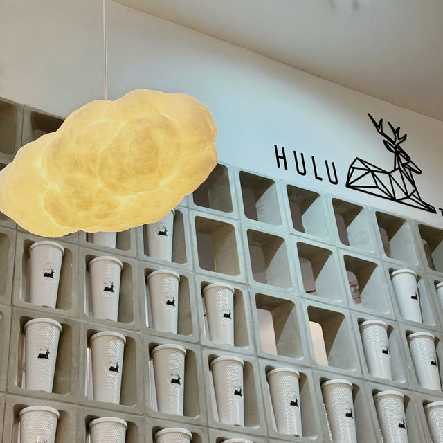 Laid-back Vibes at Hulu Cafe