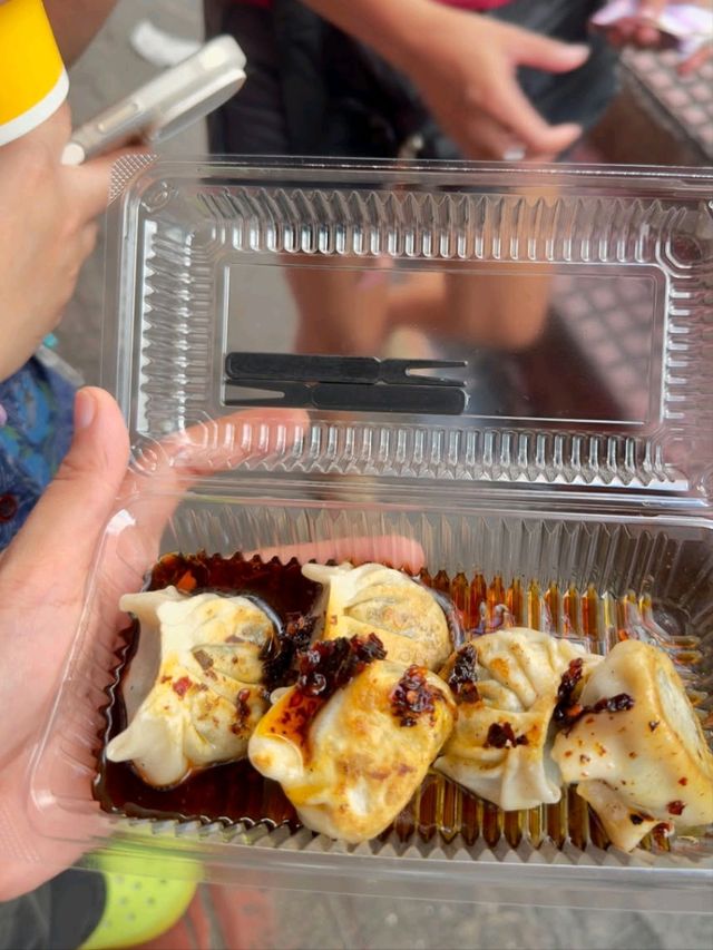 Flavors & Frenzy: Binondo Chinatown Adventure 