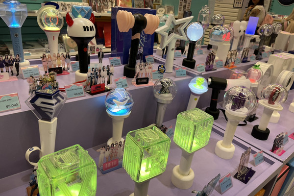 1mi1n224x90y3y8ol9F69_R_600_40