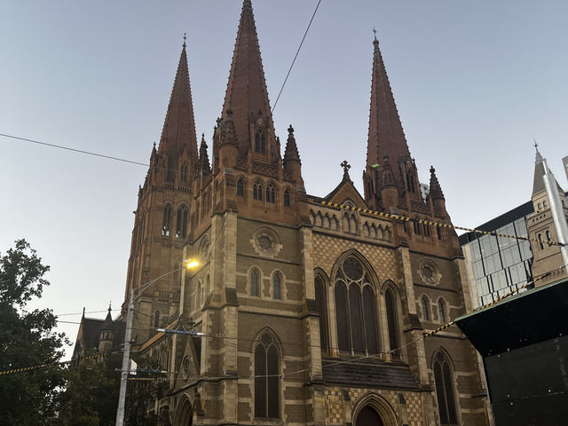 Explore The Beauty of Melbourne centre business centre 