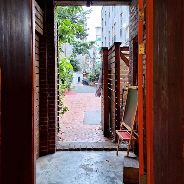 台北的年代感煙火氣💕迪化街
