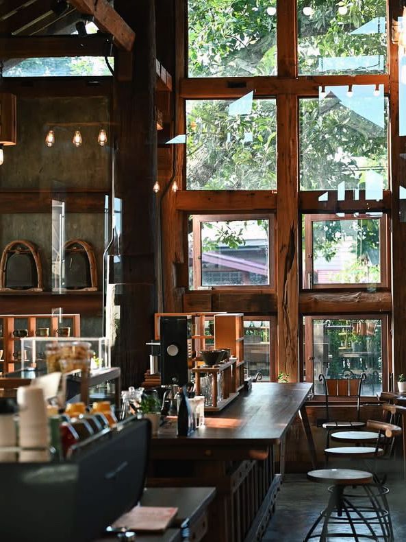 บ้านผางลาง Cafe & Craft คาเฟ่สไตล์โรงไม้เก่า