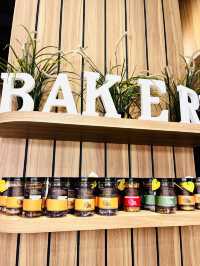 “Hogan Bakery: Freshly Baked Delights”