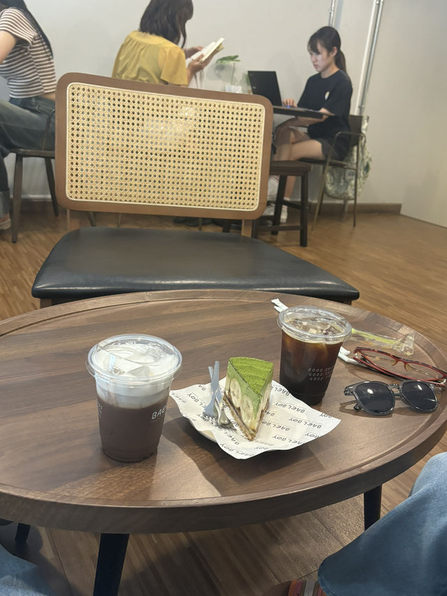 ร้าน Bael Boy Coffee & Artisan Bakery ศรีราชา