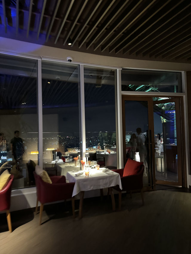 방콕 57층 루프탑바 Skybar!