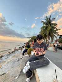 [ชลบุรี] 🌅 บรรยากาศ golden hour ที่หาดบางแสน