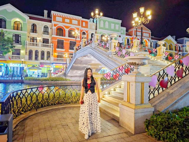 รีวิว บรรยากาศ Grand World ยามค่ำคืน