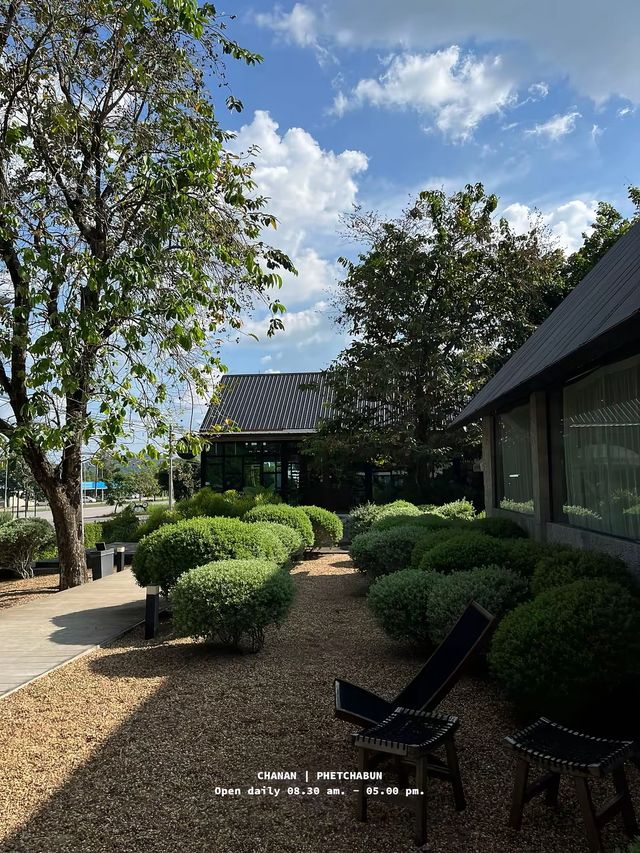 CHANAN คาเฟ่บึงสามพันที่ผ่านมาต้องแวะ🏡