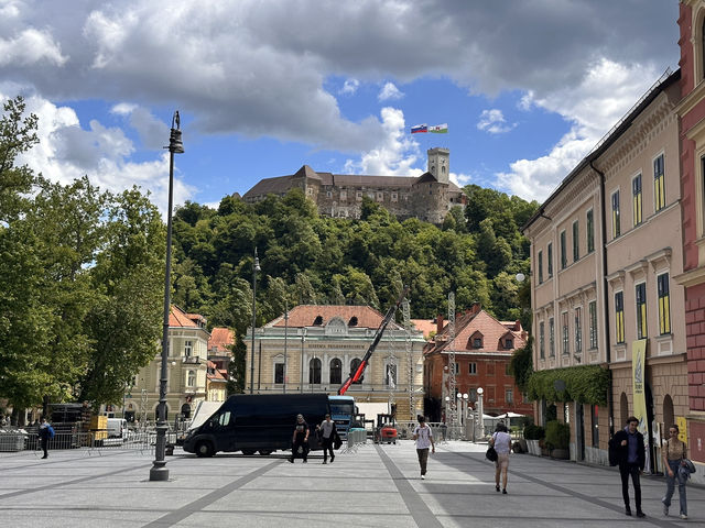 🌍【Ljubljana 🇸🇮 スロベニアの首都】