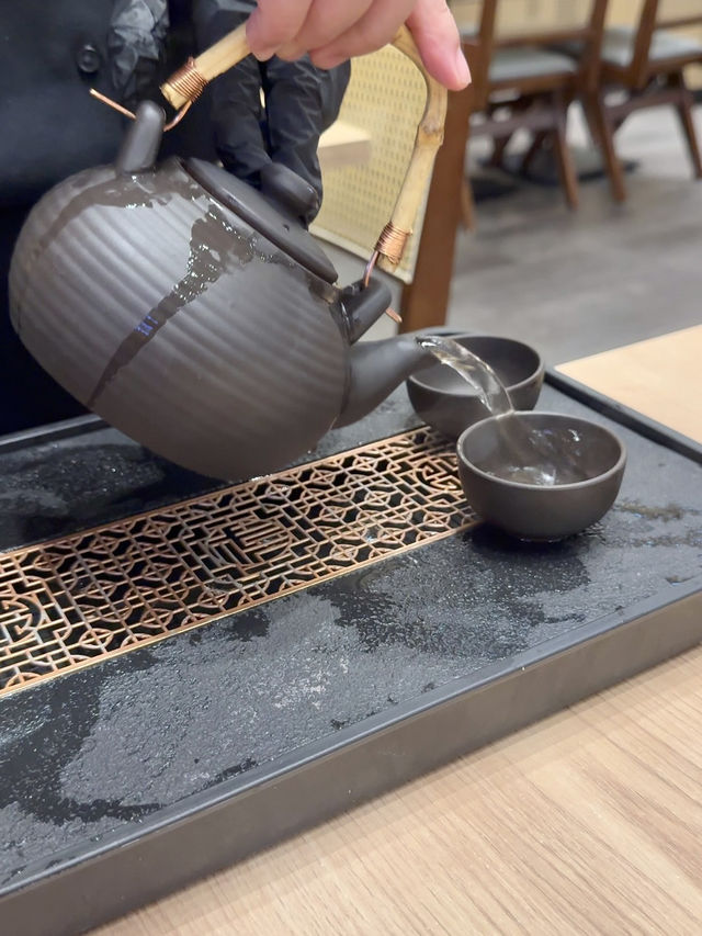 A 30-Year Journey of Perfecting the Broth: En Yeoh’s Bak Kut Teh