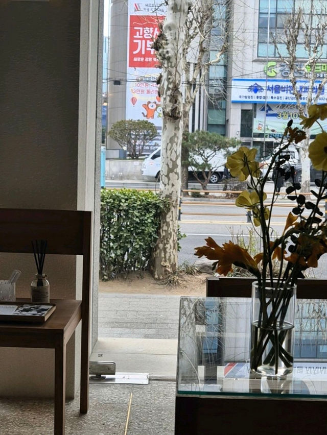 🥰홍대 동교동 카페 분위기👍좋은 휴식공간 소각커피
