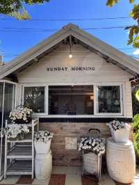 “Sunday Morning Café คาเฟ่เล็ก ๆ 