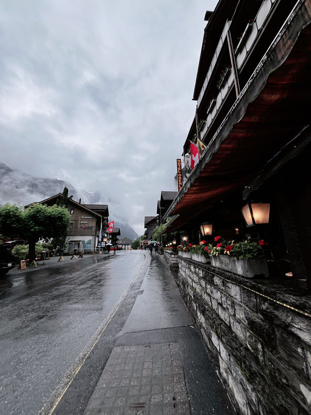 Lauterbrunnen Train Station: Gateway to the Valley of Waterfalls