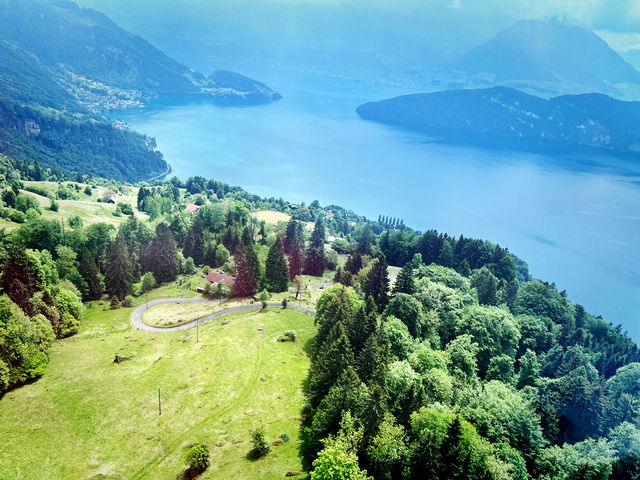 Mount Rigi Summit – Panoramic Views from the Queen of the Mountains