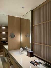 Sleek Minimalism and Urban Calm at AKI Hong Kong – MGallery
