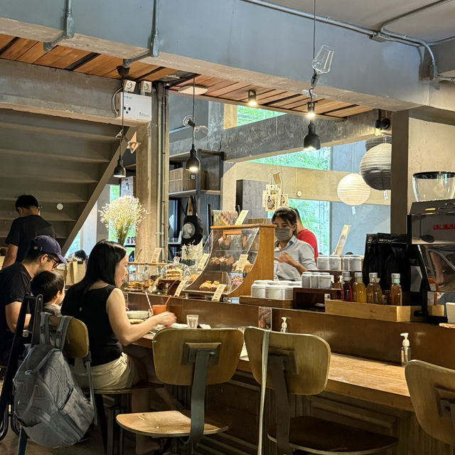 LUKA CAFE ร้าน Bruch ดังย่านสีลม