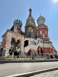 🏙️✨ Summer Weekend in Moscow: Imperial Splendor & Urban Oases