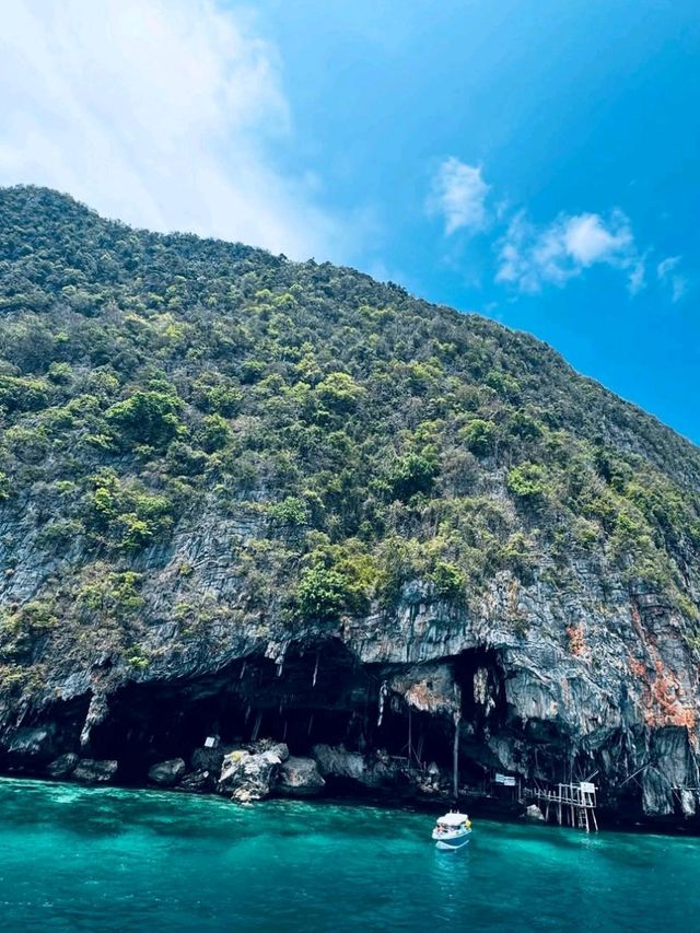 🌺🚤 Phuket:Escape to Paradise | Phi Phi Islands Cruise R 🏝️✨