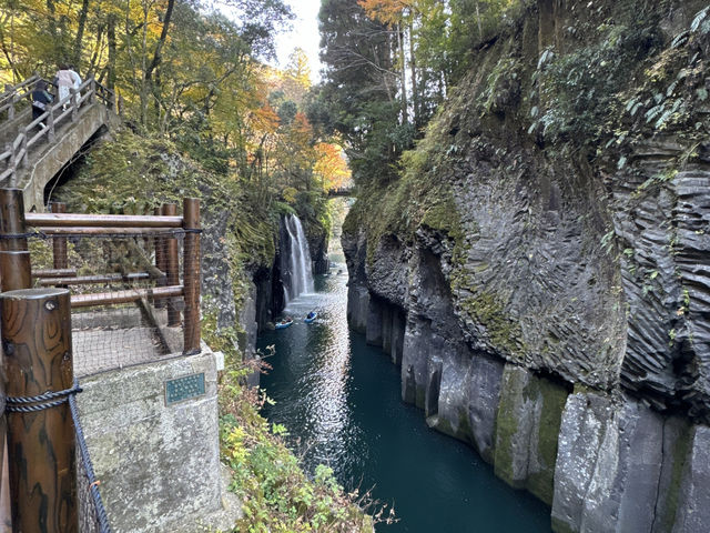 🌿 Takachiho Gorge — Nature’s Masterpiece Worth the Wait