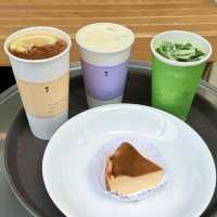 Universal Tea Café