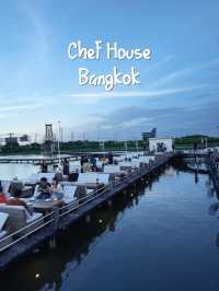 Chef House รามอินทรา : มื้อพิเศษกลางน้ำกับครอบครัว