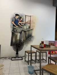ก๋วยเตี๋ยวหมูนายตึ๋ง ถนนสุรนารี เมืองนครราชสีมา
