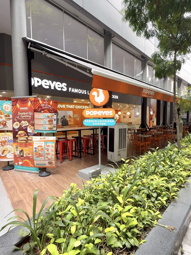 Spacious 24-Hour Popeyes Spot in Somerset