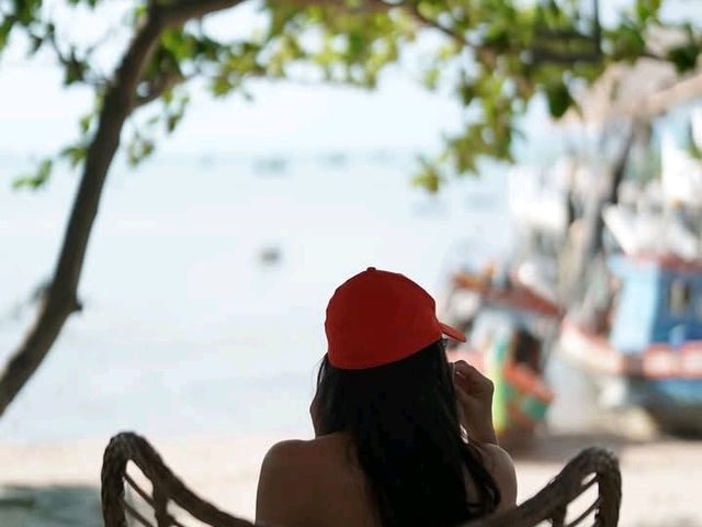 ที่นี่บางเสร่