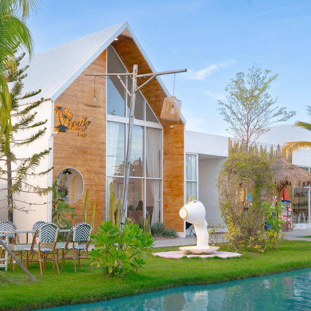 The Beach กลางกรุง ร้านอาหารและคาเฟ่สไตล์บีชคลับ