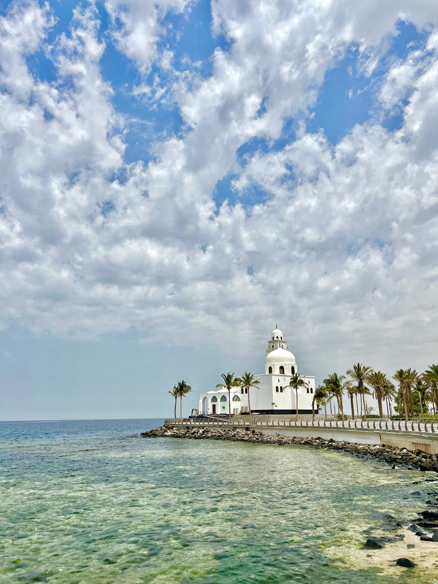 Things to Do in Jeddah – Sunset, Sea & Shopping! 🇸🇦🌊