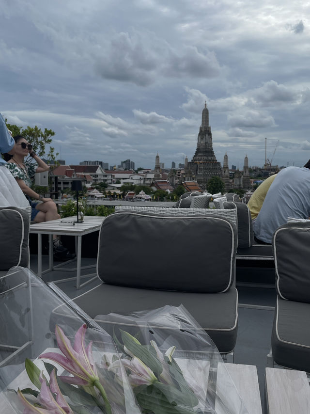 Rooftop Bar at sala rattanakosin Bangkok🥂