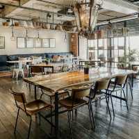 A Chic Urban Retreat with Industrial Soul