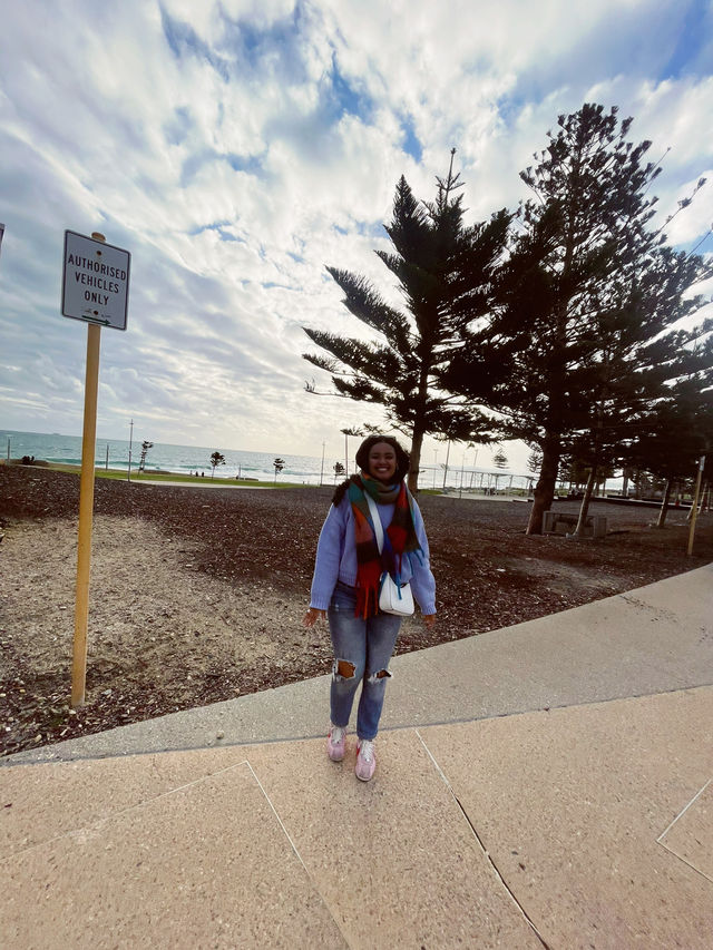 Scarborough Beach Sunset Vibes 🌅🎶🍔