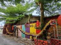 Lover's Bridge Local Products Shop: Old Flavors and Cultural Experience